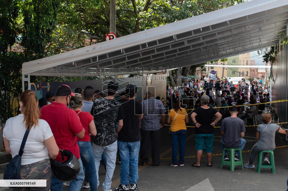 Covid-19 Vaccination - Bogota