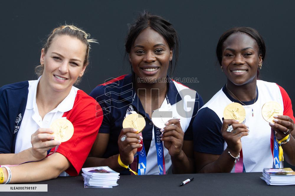Team France Judo Medalists At Trocadero - Paris