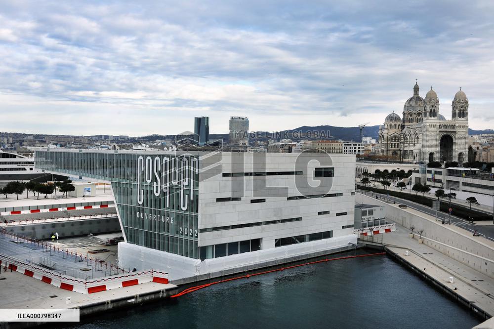 Construction Of Prehistoric Cosquer Cave 2 - Montignac