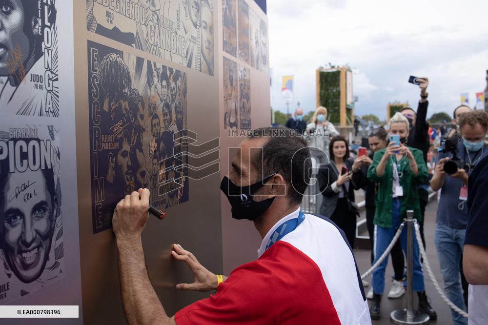 France gold medalists foil fencing team at the fan zone of the Trocadero - Paris
