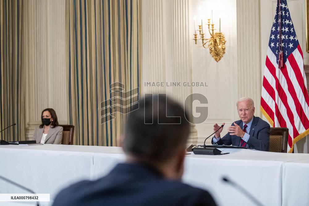 US President Joe Biden meets Latino community leaders
