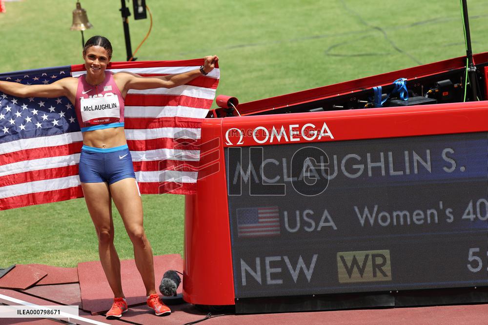 Tokyo Olympics - Sydney McLaughlin Smashes World Record In 400m Hurdles