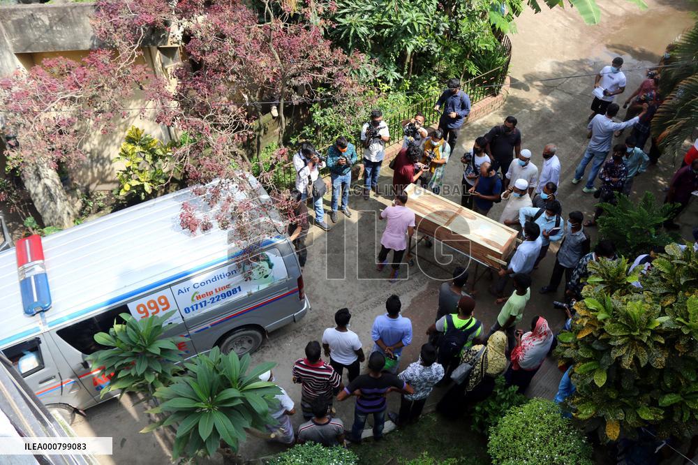 24 Corpses Of Factory Fire Handed Over To Relatives - Dhaka