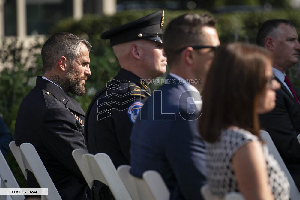 President Joe Biden Awards January 6 Police Officers Congressional Gold Medals