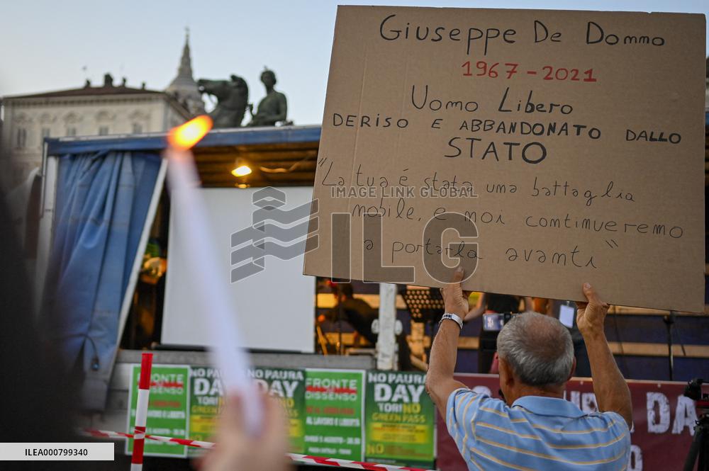 No Green Pass Protest - Turin