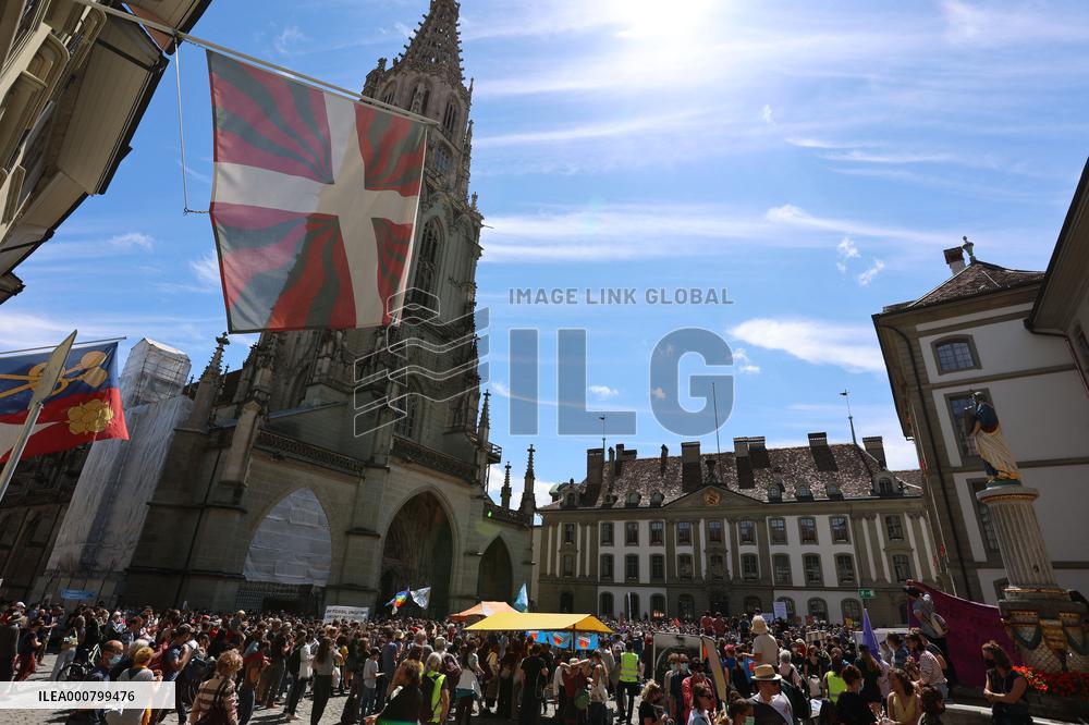 Rise Up For Change Demonstration - Bern