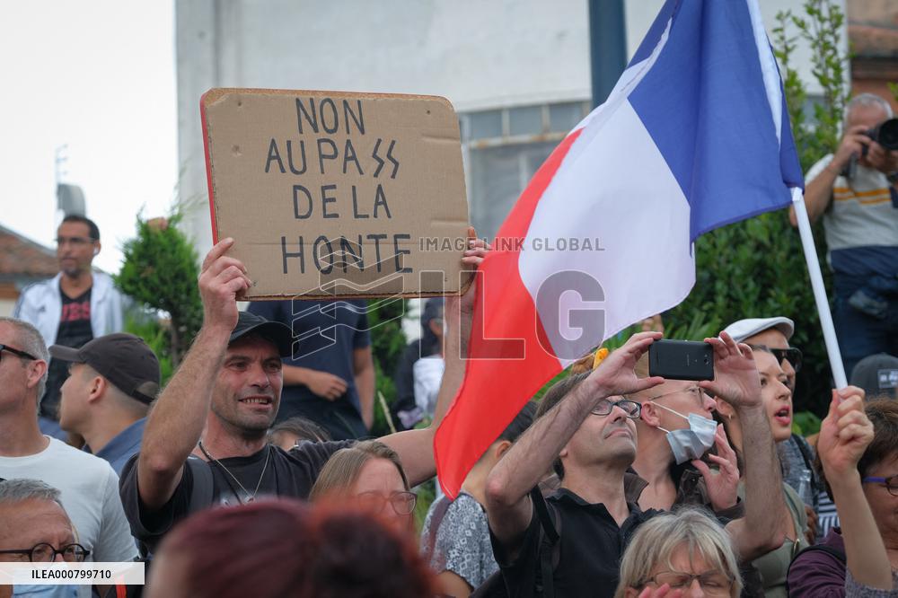 Demonstration Against The Sanitary Pass - Toulouse