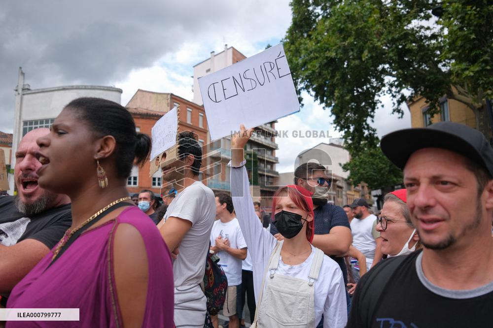 Demonstration Against The Sanitary Pass - Toulouse