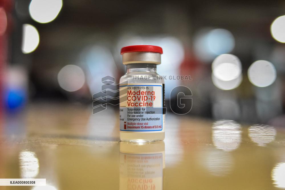 COVID-19 Vaccination - Colombia