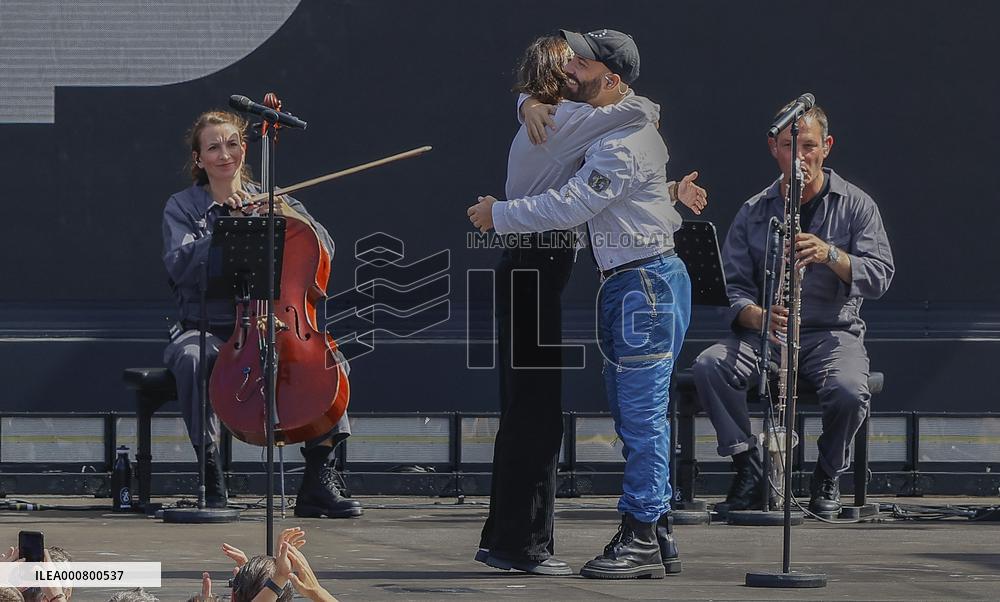Olympic handover ceremony - Woodkid concert - Paris