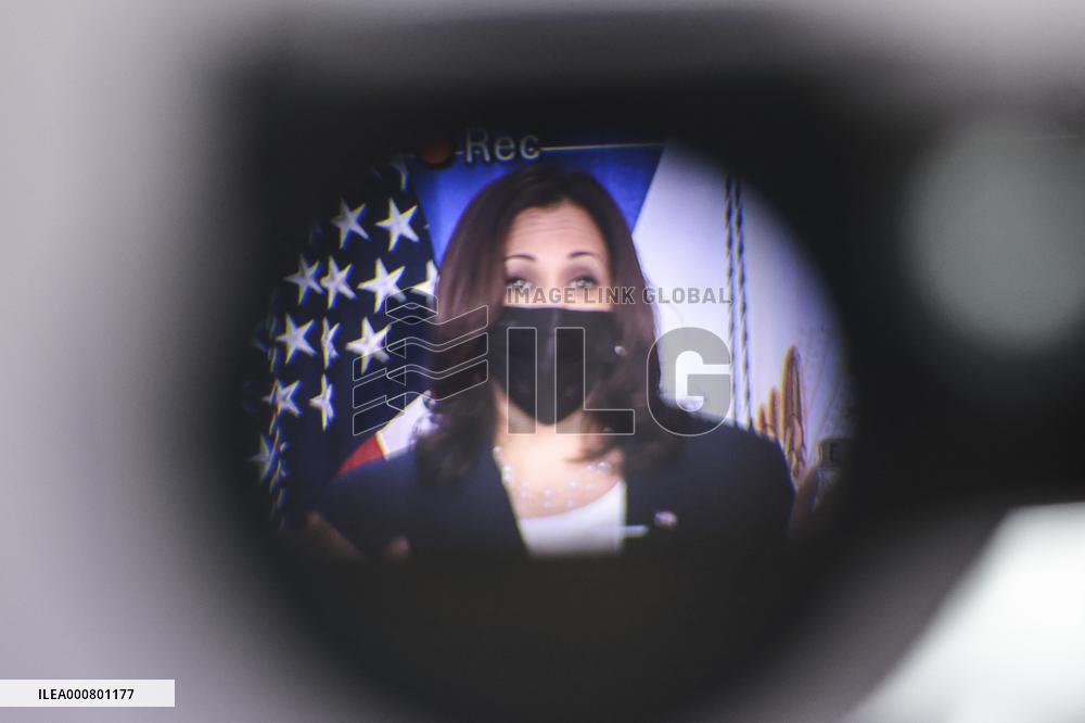 Vice President Kamala Harris visits Unity Health CareÕs Brentwood Health Center