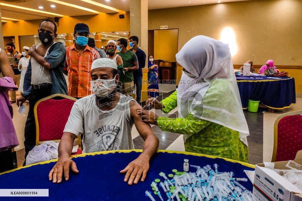 Vaccination Campaign - Bangladesh