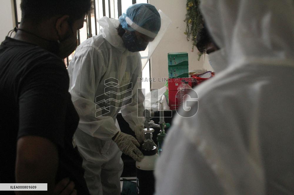 Deliver oxygen cylinders to the patient's homes - Dhaka