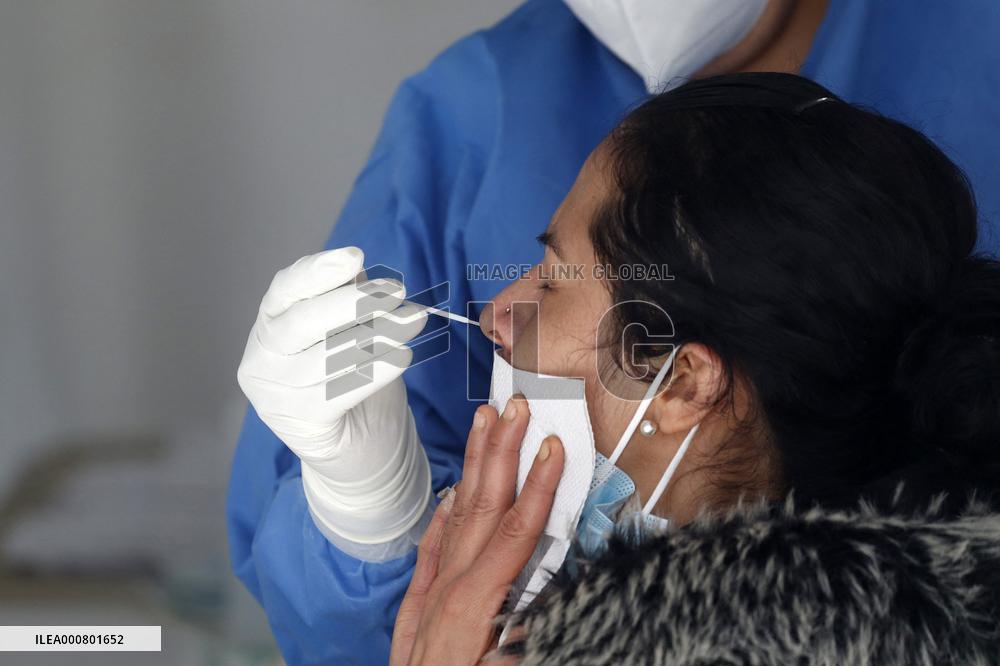 Rapid Tests After Increase Covid-19 Cases - Mexico