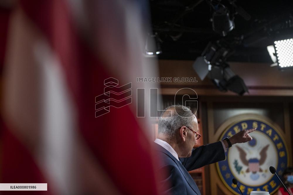 Chuck Schumer Press Conference - Washington