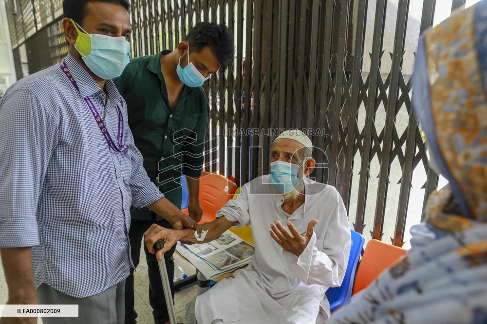 Bangladesh Records 237 More Deaths From Covid-19 - Dhaka