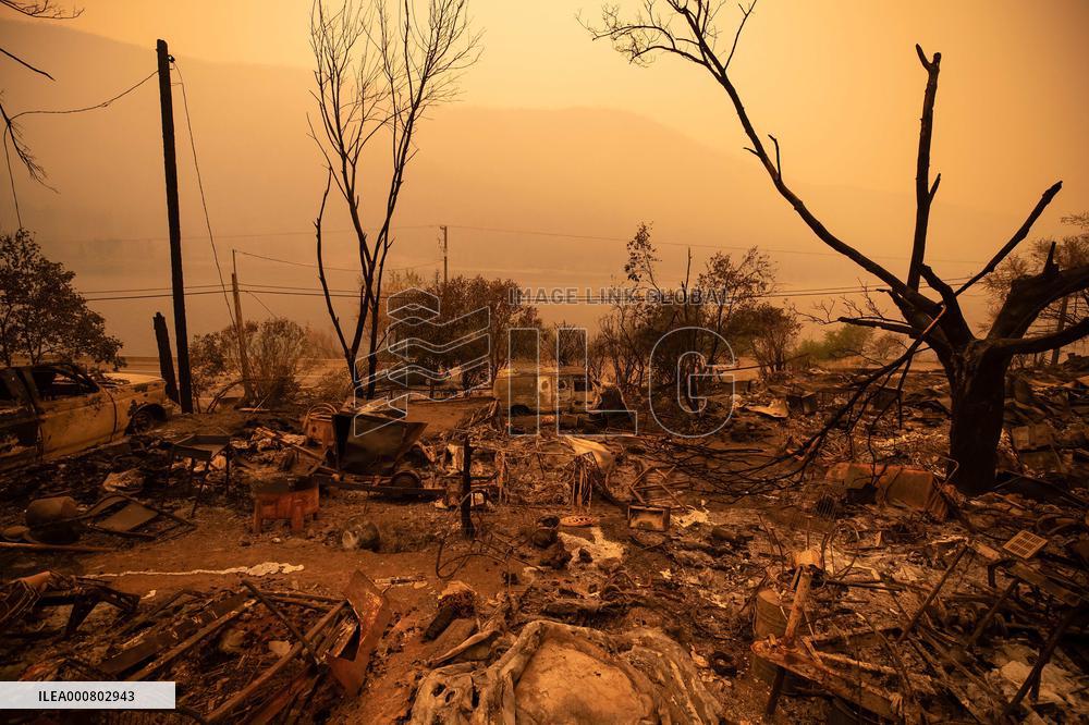 White Rock Lake Wildfire Aftermath - Canada