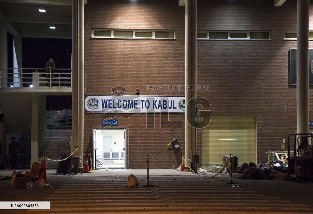 Special Forces Evacuates French Nationals - Kabul