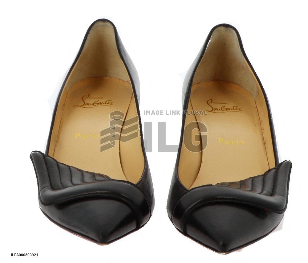 Catherine Deneuve Sells Her Designer Shoes for Charity - Paris