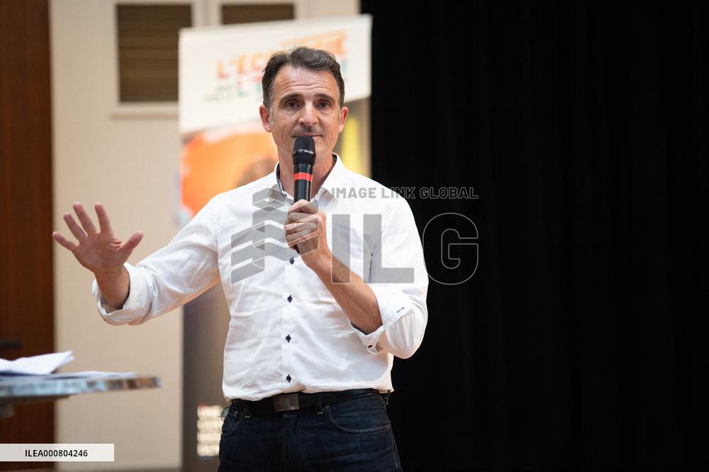 Eric Piolle speech to his supporters - Poitiers