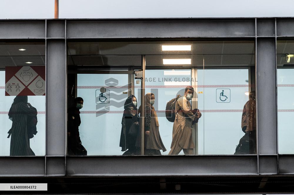Arrival Of Evacuees From Afghanistan - Paris