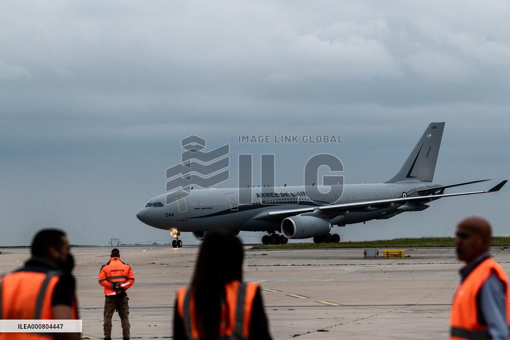 Arrival Of Evacuees From Afghanistan - Paris