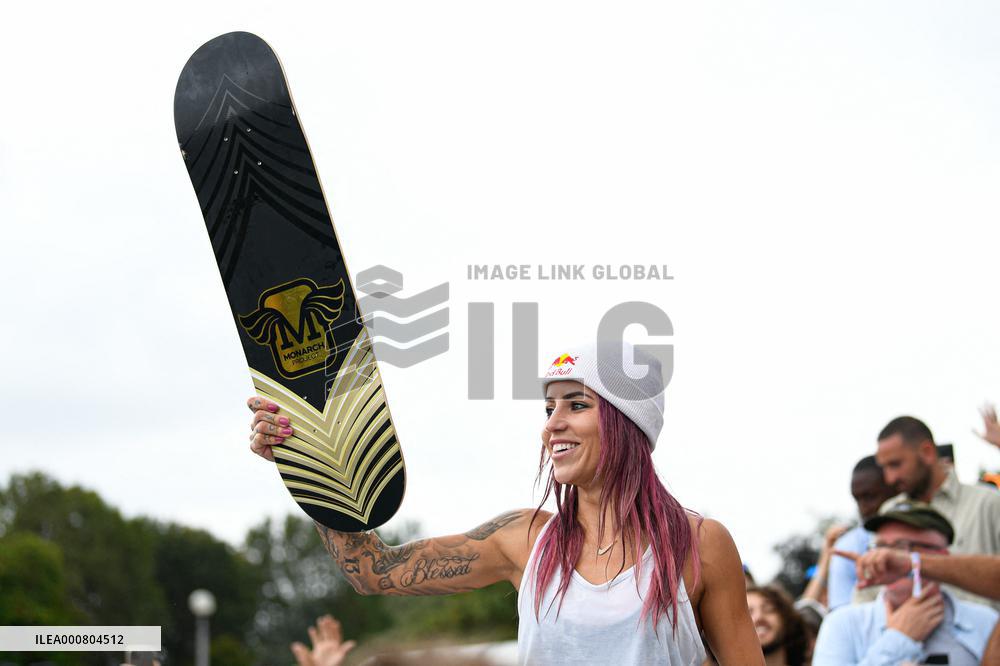 Skateboard Red Bull Conquest - Paris