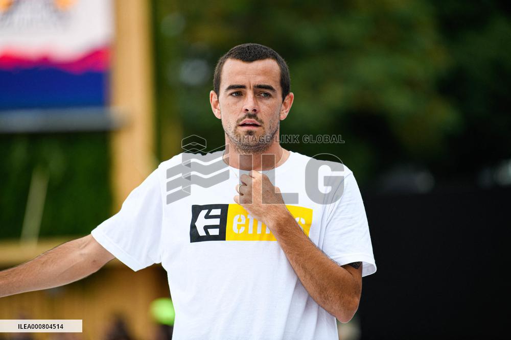 Skateboard Red Bull Conquest - Paris