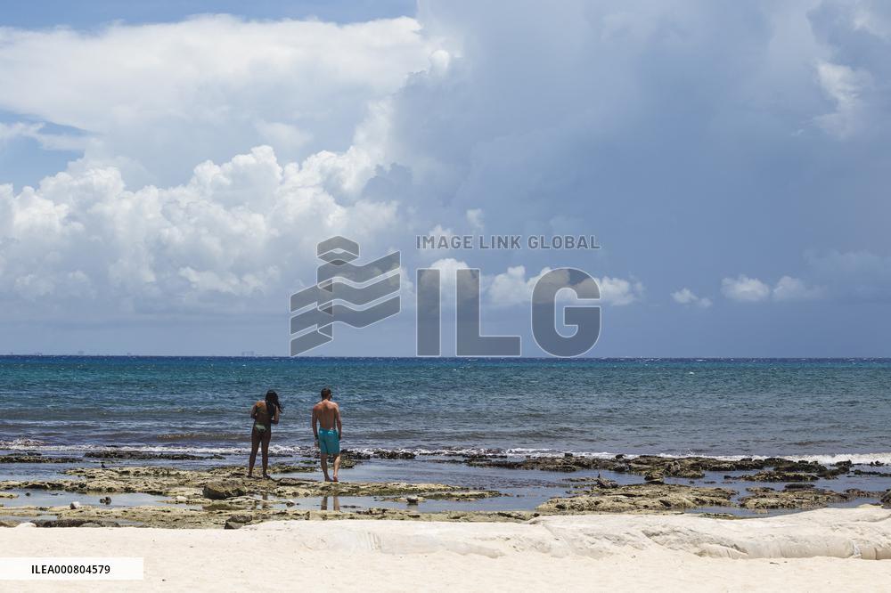 Hurricane Grace Heads Toward Caribbean Coast - Mexico