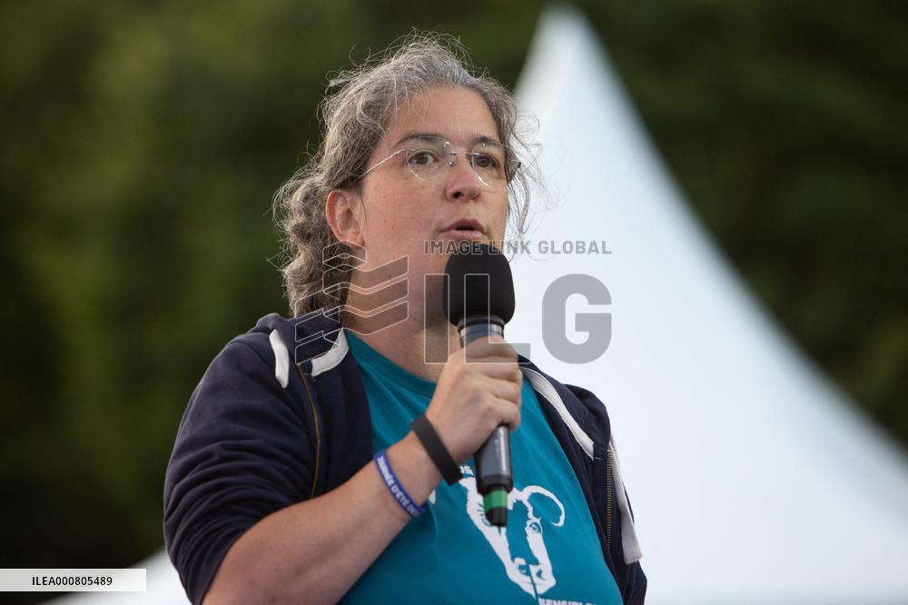 Ending of the French Green Party Summer Days - Poitiers