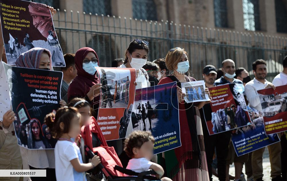 Demonstration in solidarity of the Afghan people in Rome