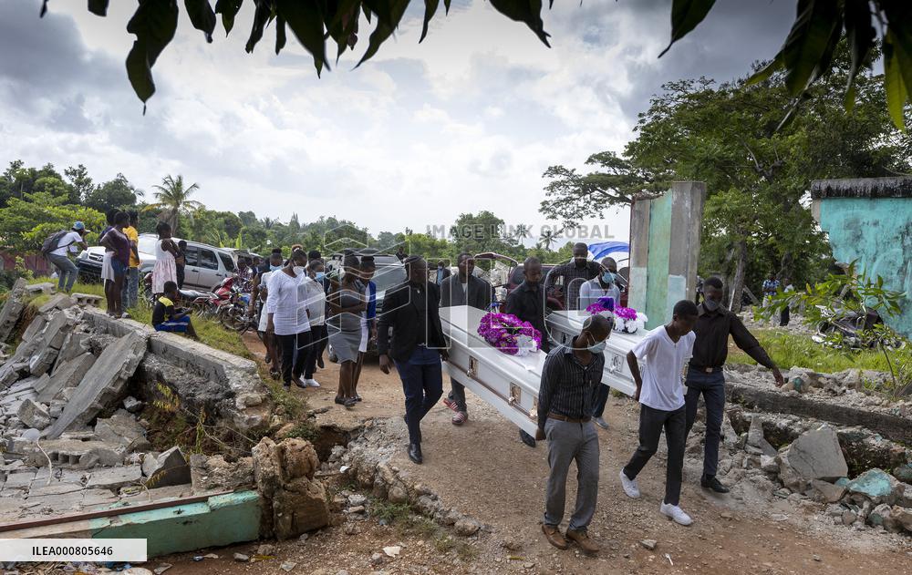 Quake Aftermath - Haiti