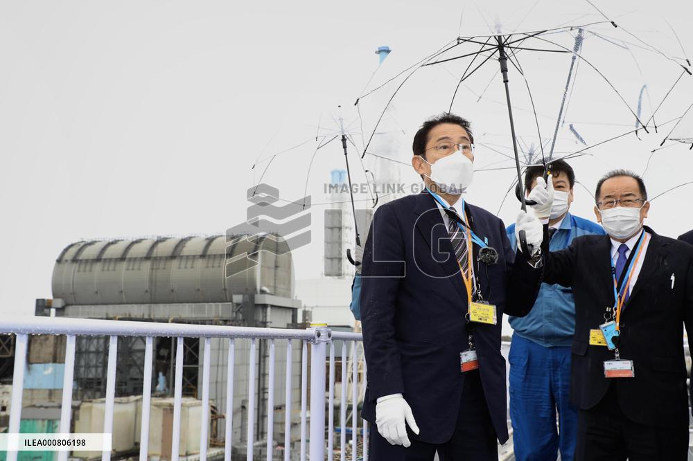 Japan PM Kishida visits Fukushima Daiichi plant