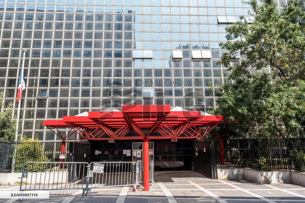 Eric Dupond-Moretti Visits The Judicial Court - Marseille