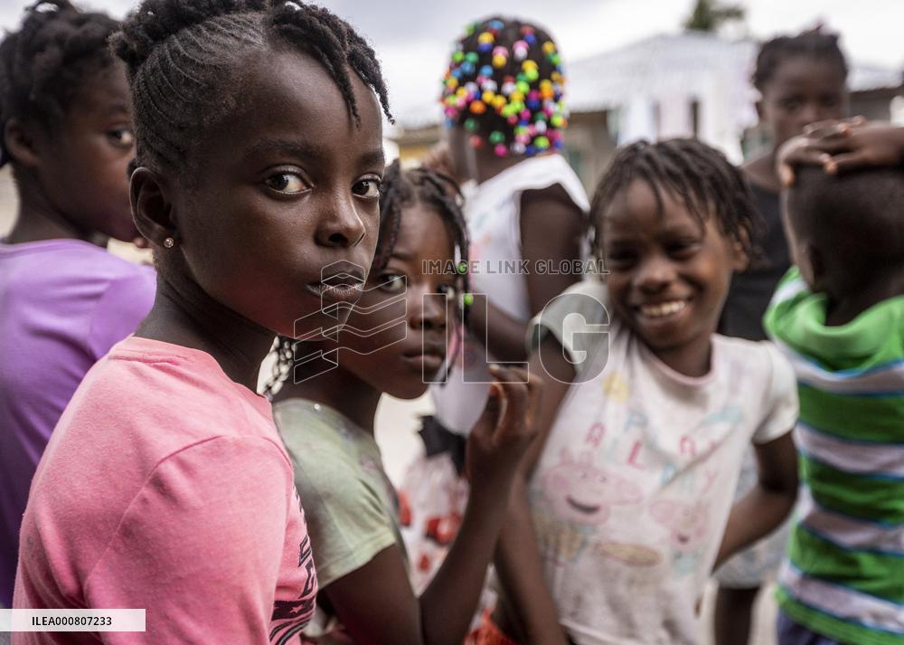 Thousands Left Homeless After Quake - Haiti