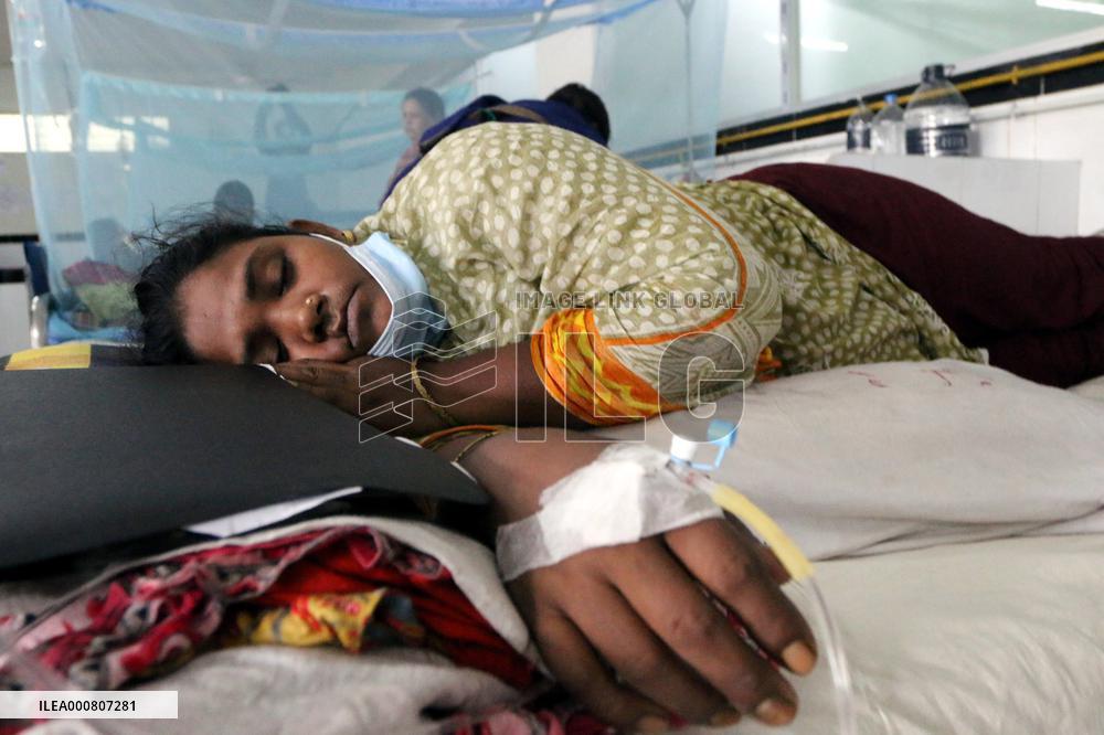 Bangladesh Battles Dengue Outbreak - Dhaka
