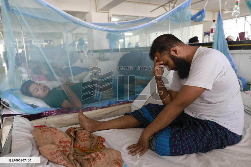 Bangladesh Battles Dengue Outbreak - Dhaka