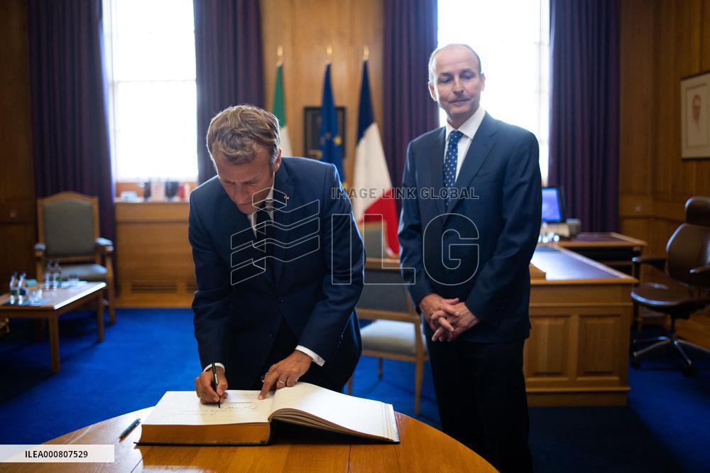 Emmanuel Macron meets the Irish Prime Minister - Dublin
