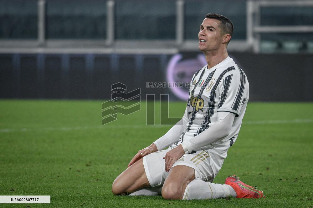 Manchester City In Talks To Sign Ronaldo