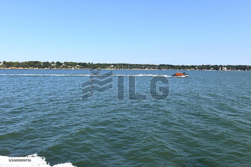 Prime minister Jean Castex  visiting the offshore site - St Nazaire