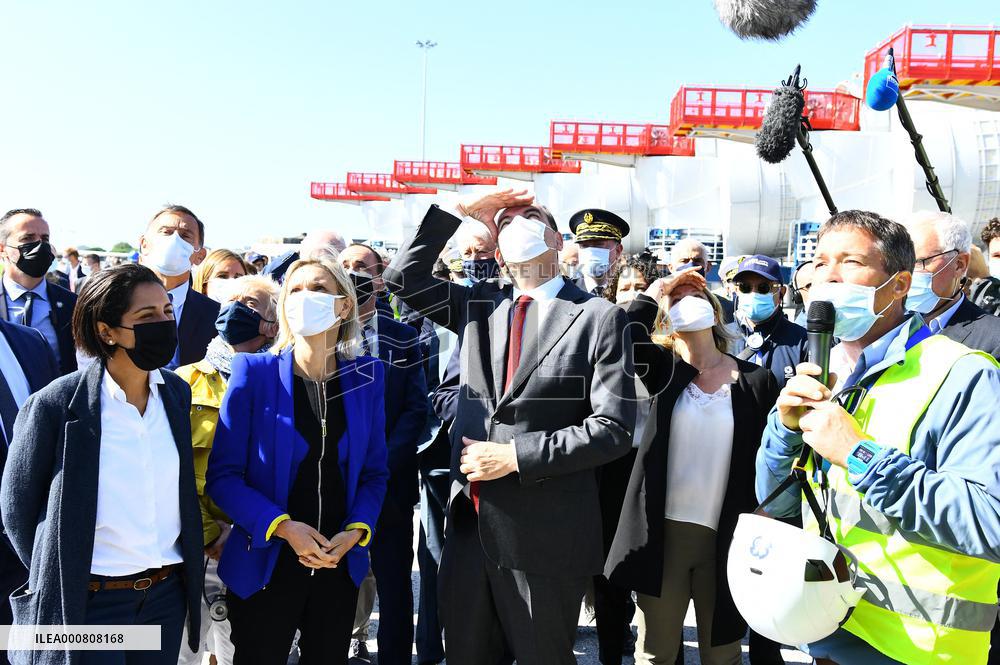 Prime minister Jean Castex  visiting the offshore site - St Nazaire