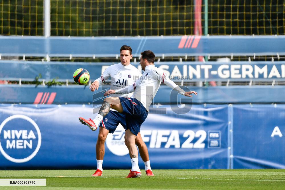 Paris Saint Germain Training