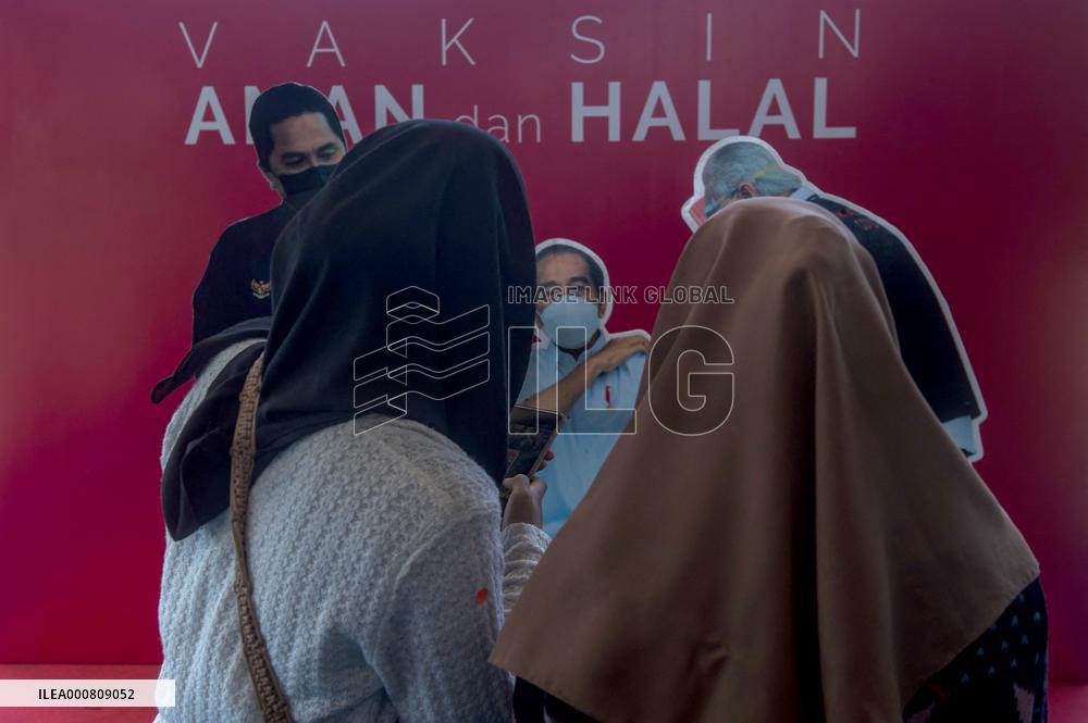 Covid-19 Mass Vaccination - Indonesia