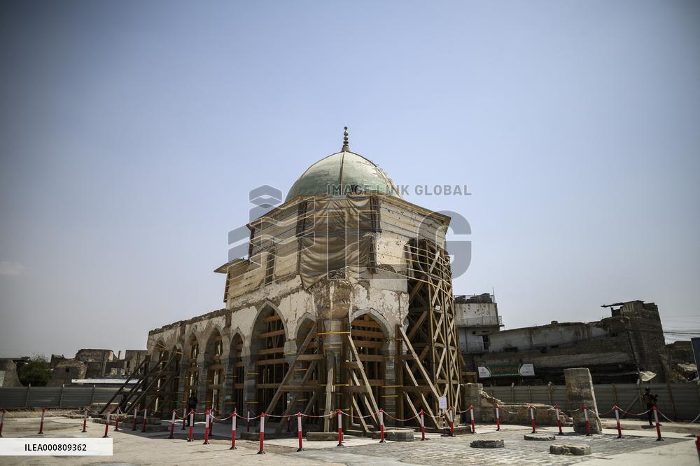 French Président Emmanuel Macron visiting the Al-Nuri Mosque - Mosul