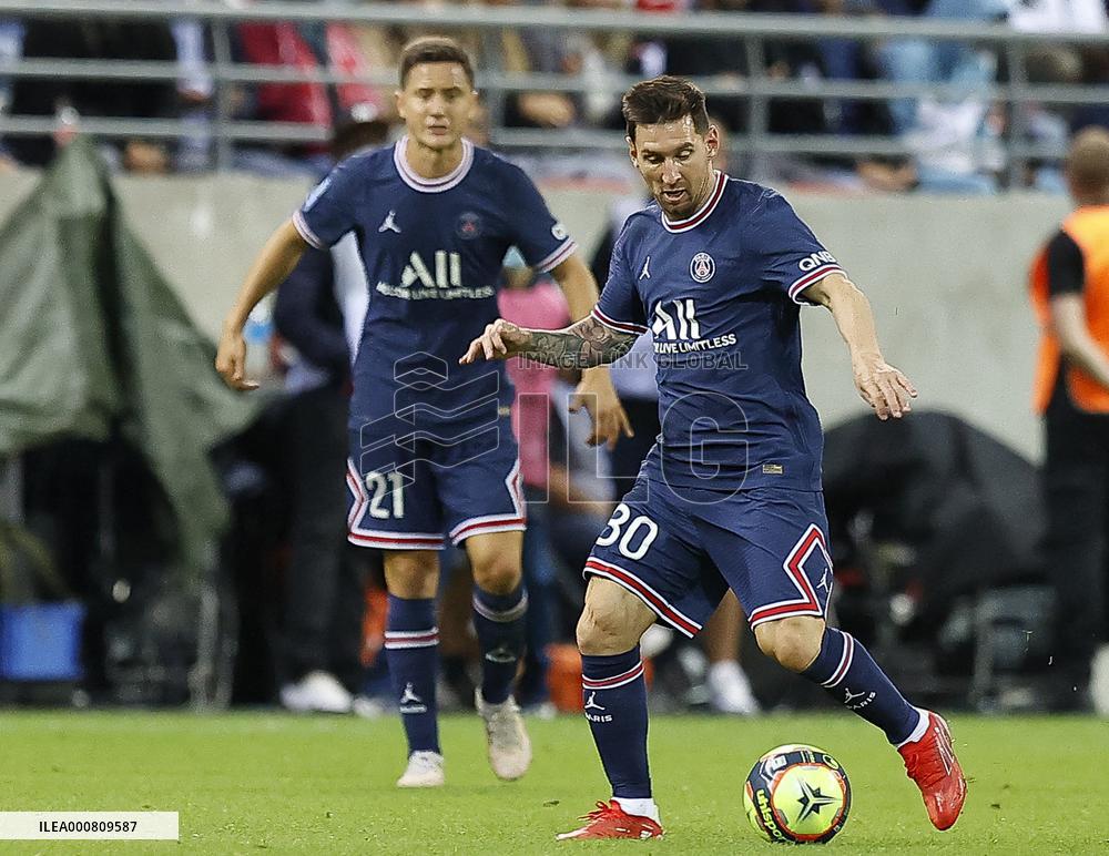 Ligue 1 - Messi Makes PSG Debut