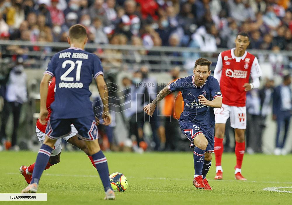 Ligue 1 - Messi Makes PSG Debut