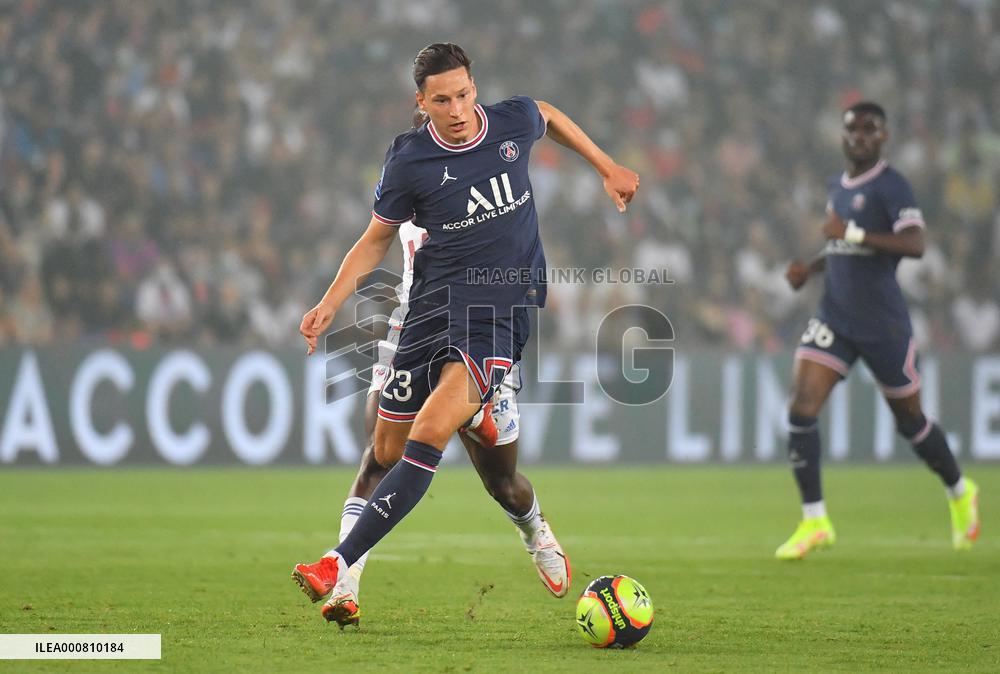 Ligue 1 - Paris Saint-Germain v Strasbourg