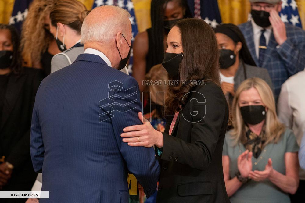 President Biden Welcomes the WNBA Cahampions Seattle Storm