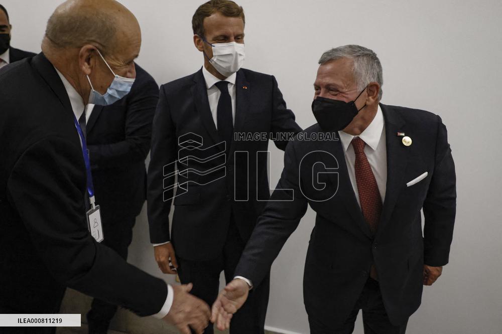 French President Emmanuel Macron meets with Jordan's King Abdullah II - Bagdhad
