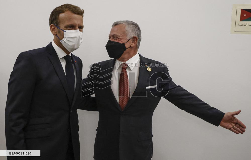 French President Emmanuel Macron meets with Jordan's King Abdullah II - Bagdhad